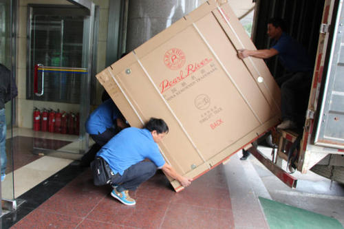 衢江钢琴贵重工艺品无忧运